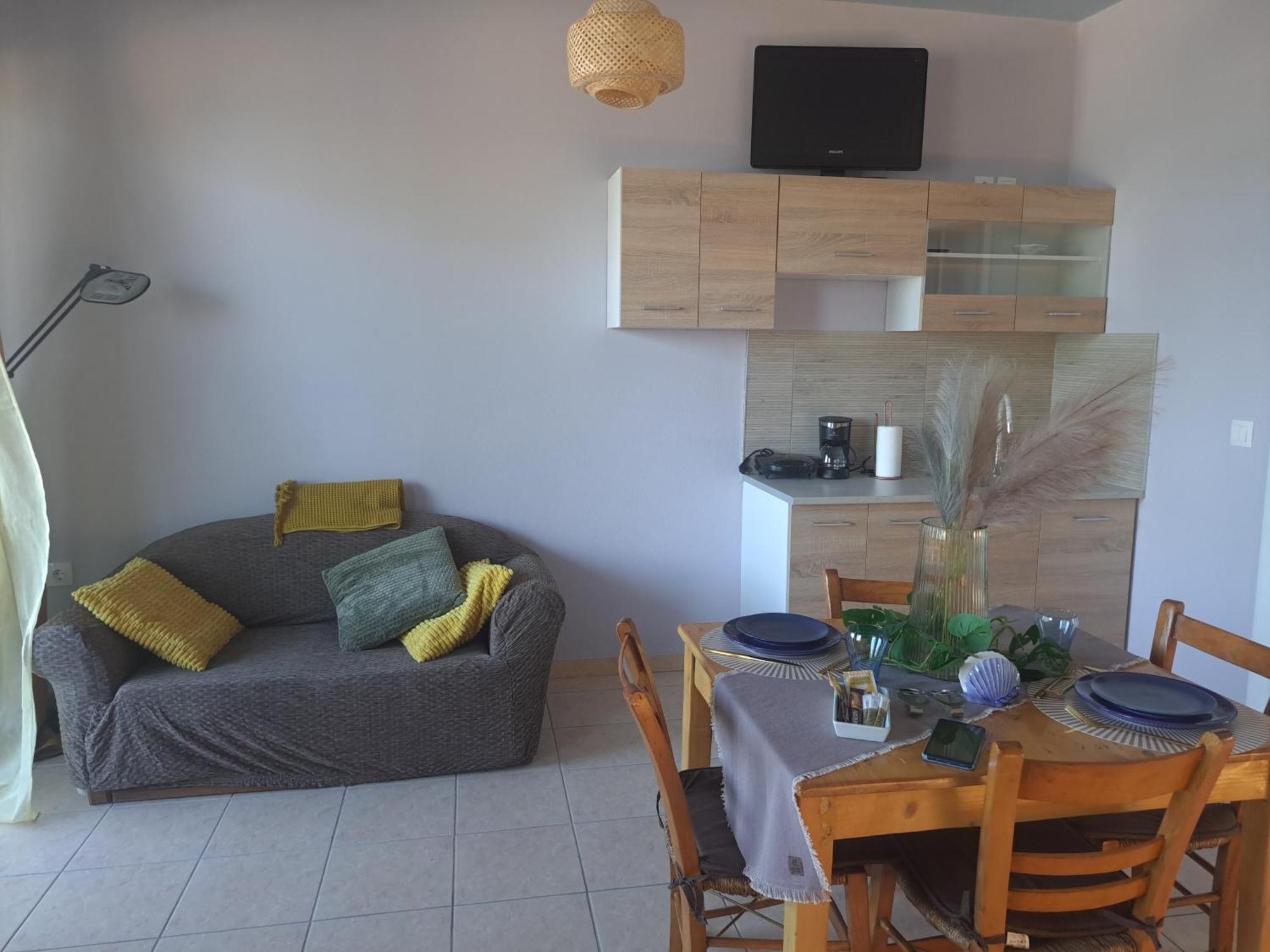Seashell Apartment Artemida  Esterno foto